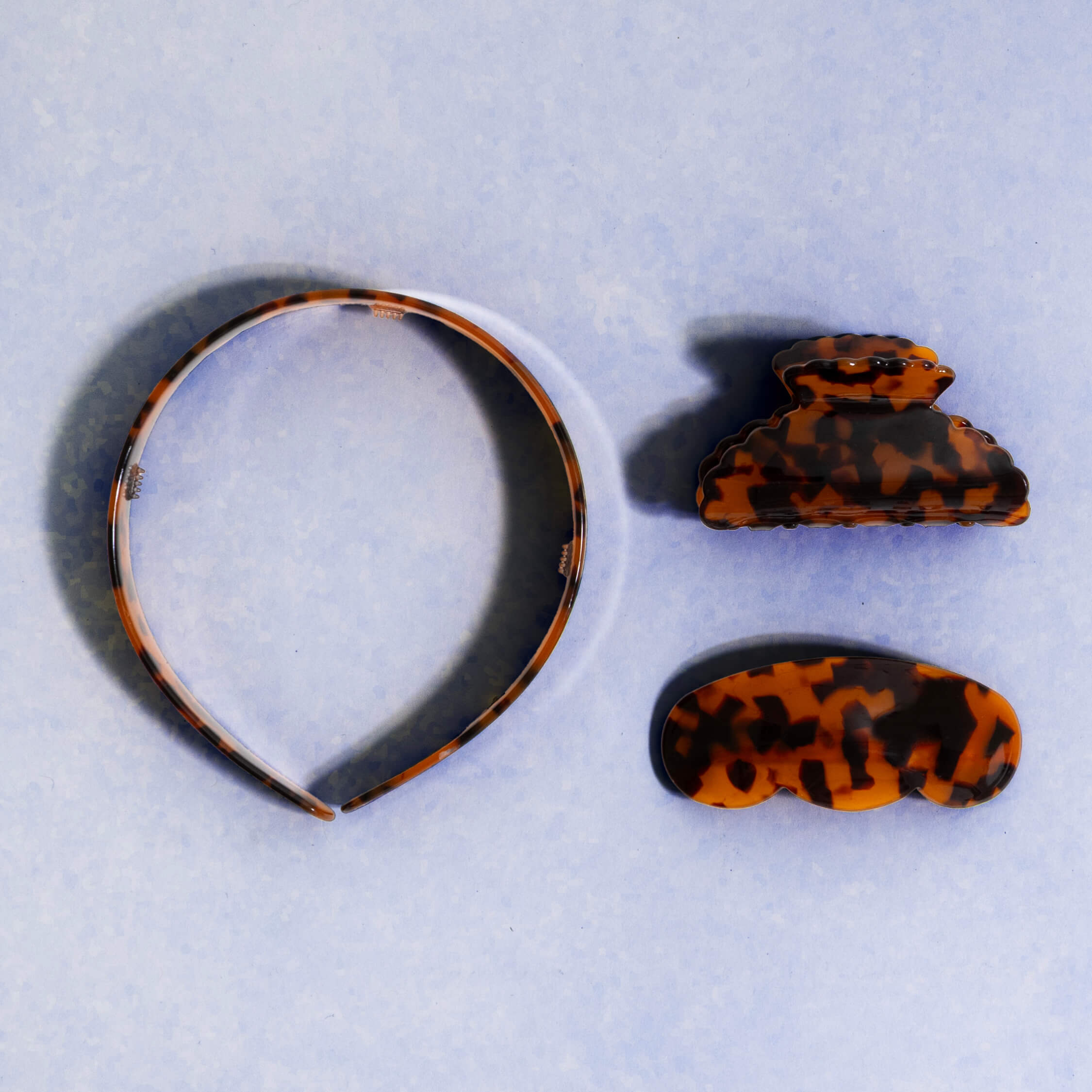 Wet Brush x Hill House Tortoise Barrette - Image 3